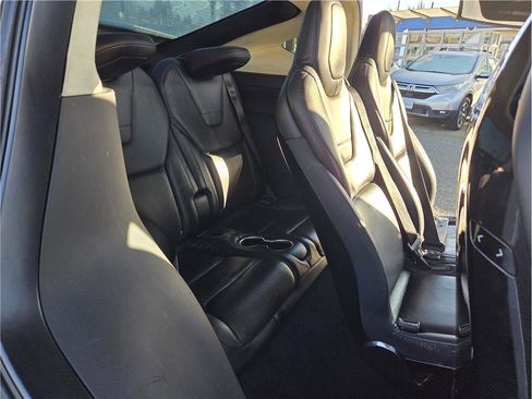 Used 2016 Tesla Model X 90D AWD/4WD image 25