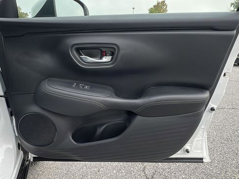 New 2026 Honda HR-V EX-L image 12