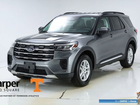 Used 2025 Ford Explorer Active image 40