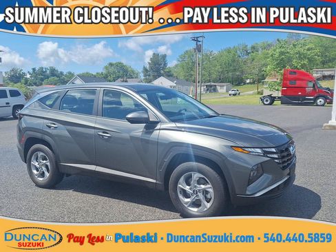 Used 2023 Hyundai Tucson SE AWD/4WD image 1