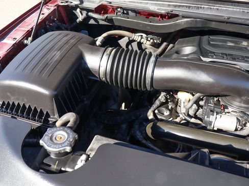 Used 2019 RAM 1500 Limited image 12