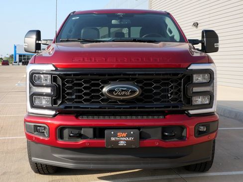New 2026 Ford F250 Lariat w/ Black Appearance Package AWD/4WD image 4
