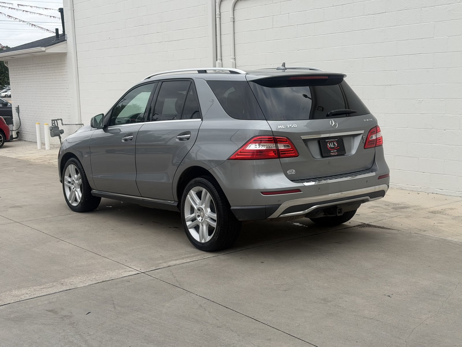Used 2012 Mercedes-Benz ML 350 BlueTEC 4MATIC image 7