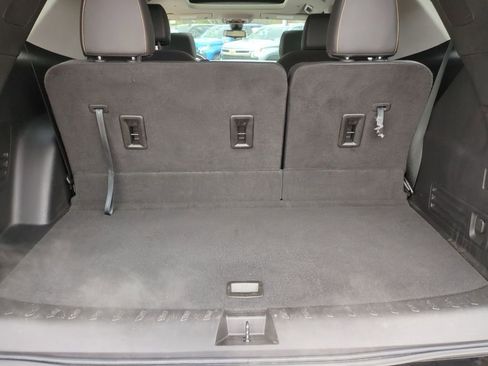 Used 2021 Chevrolet Traverse Premier w/ Redline Edition image 30