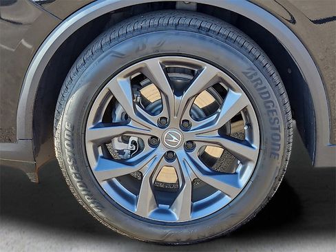 Used 2023 Acura MDX A-Spec image 11