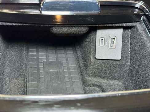 Certified 2023 Lincoln Nautilus Reserve w/ Monochromatic Package image 14