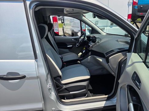 Used 2023 Ford Transit Connect XLT FWD image 14