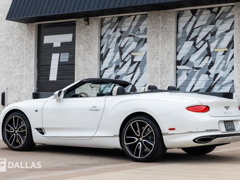 Used 2020 Bentley Continental GT First Edition image 10