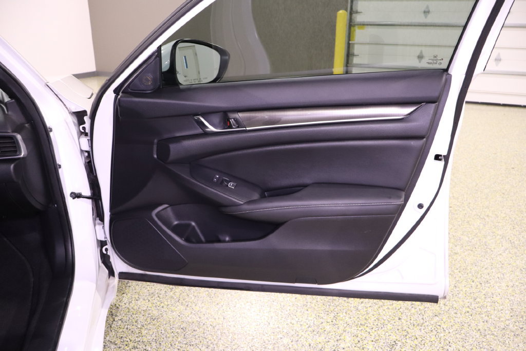 Used 2019 Honda Accord Sport image 35