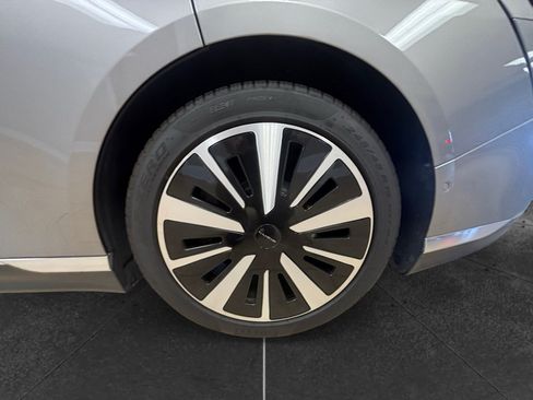 Used 2025 Lucid Air Pure RWD image 14