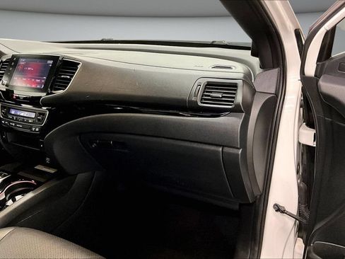 Used 2021 Honda Ridgeline Black Edition image 27