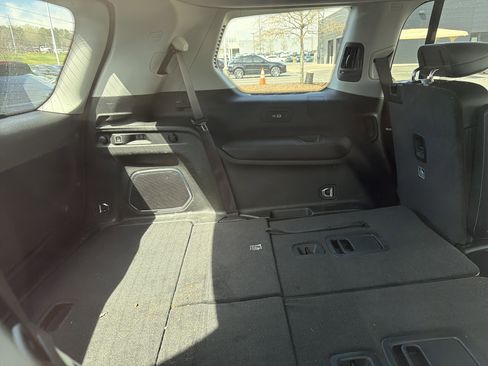 Used 2022 Jeep Grand Cherokee L Limited image 14