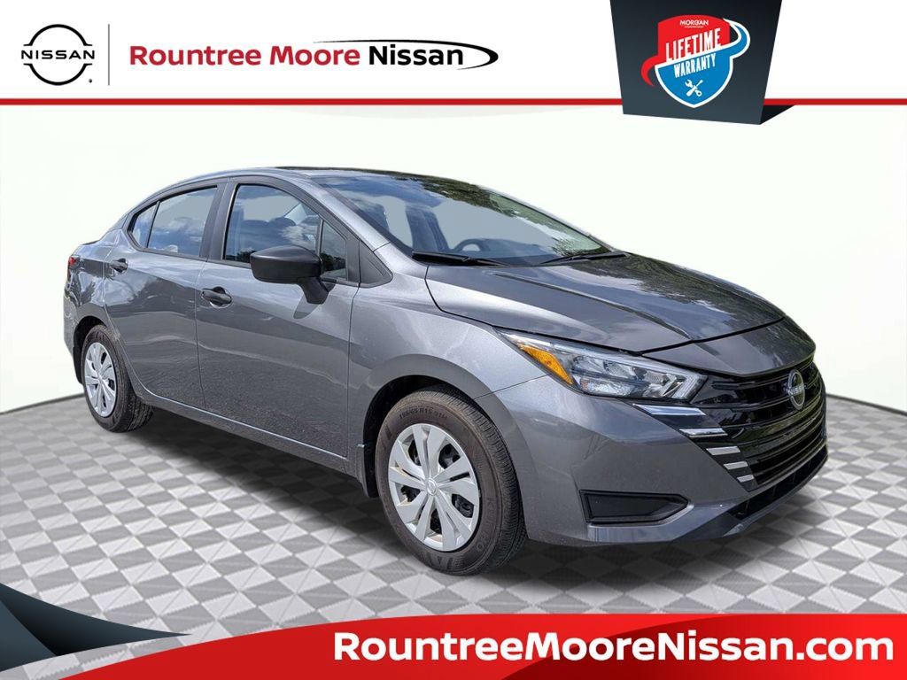 Used 2025 Nissan Versa S w/ Trunk Package FWD image 1
