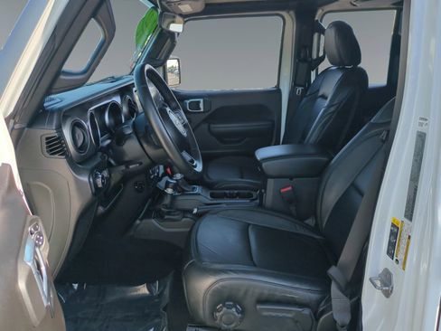 Used 2022 Jeep Wrangler Unlimited Sport AWD/4WD image 9