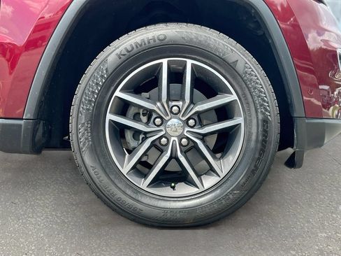 Used 2018 Jeep Grand Cherokee Limited RWD image 30