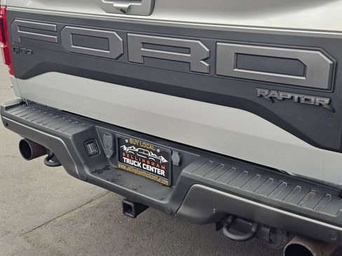 Used 2019 Ford F150 Raptor w/ Equipment Group 802A Luxury AWD/4WD image 14