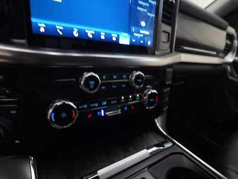 Used 2022 Ford F150 Lariat w/ Trailer Tow Package AWD/4WD image 21