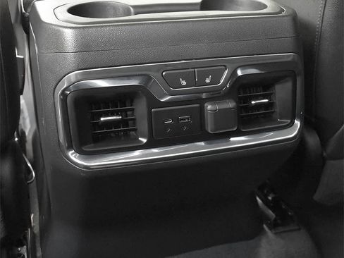 Used 2019 GMC Sierra 1500 SLT w/ SLT Premium Plus Package AWD/4WD image 11