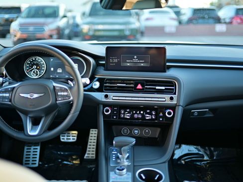 Used 2025 Genesis G70 2.5T w/ Sport Prestige Package RWD image 9