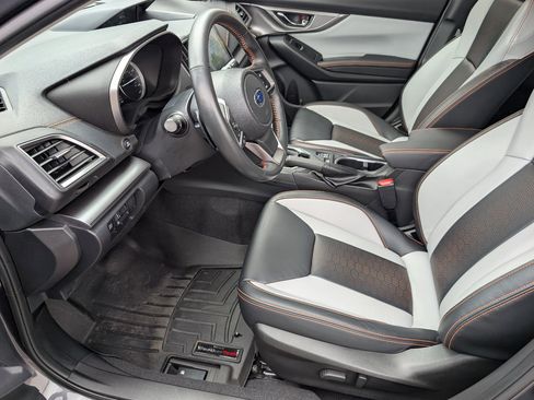 Certified 2023 Subaru Crosstrek 2.5i Limited w/ Moonroof Package AWD/4WD image 10