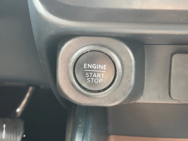 Used 2022 Ford Maverick Lariat w/ Lariat Luxury Package FWD image 22