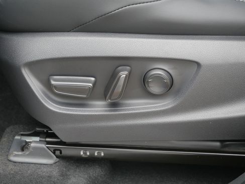 New 2026 Toyota bZ FWD image 7