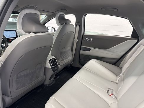 Used 2023 Hyundai Ioniq 6 SEL image 39