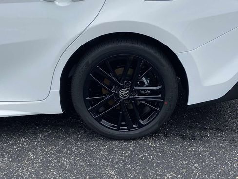 New 2026 Toyota Camry SE FWD image 9