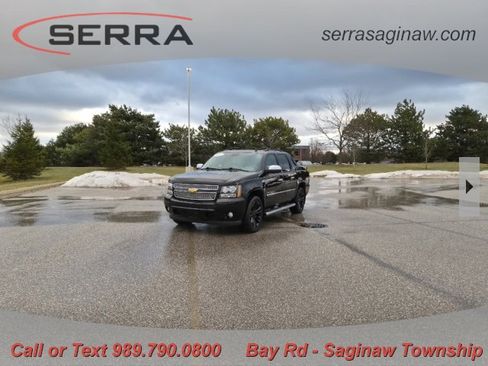 Used 2013 Chevrolet Avalanche LTZ image 1