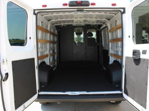 Used 2023 RAM ProMaster 2500 image 25