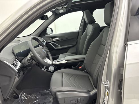 New 2026 BMW X1 xDrive28i w/ Convenience Package AWD/4WD image 25