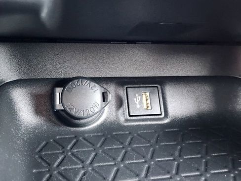 Used 2023 Toyota RAV4 LE image 24