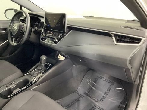 Used 2025 Toyota Corolla SE FWD image 28