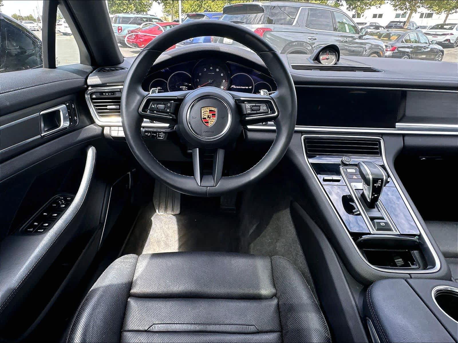 Used 2023 Porsche Panamera 4 Platinum Edition w/ Assistance Package AWD/4WD image 11