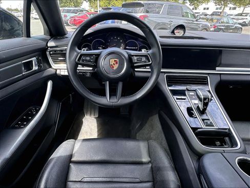 Used 2023 Porsche Panamera 4 Platinum Edition w/ Assistance Package AWD/4WD image 11
