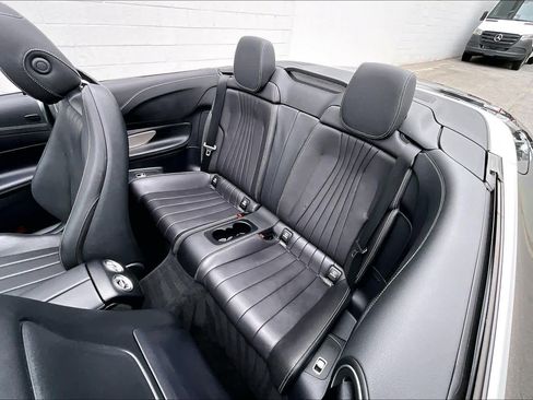 Used 2023 Mercedes-Benz E 450 Cabriolet image 18