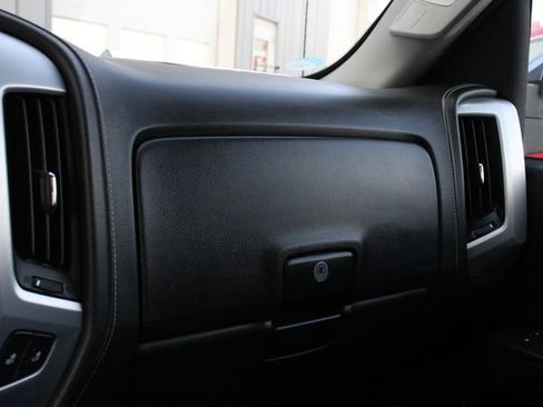 Used 2017 GMC Sierra 1500 SLT w/ SLT Premium Package image 19