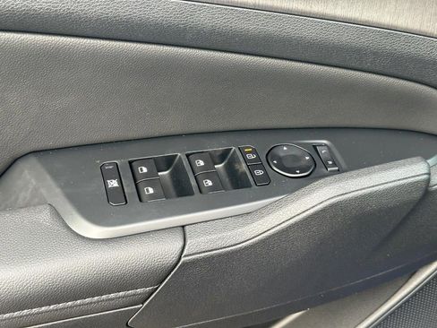 New 2026 Kia Sportage X-Line w/ X-Line Premium Package image 22