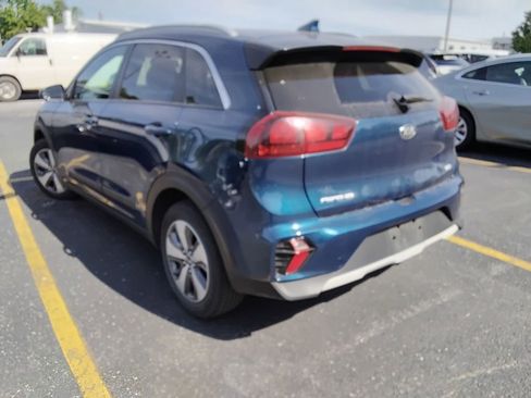 Used 2020 Kia Niro LX FWD image 6