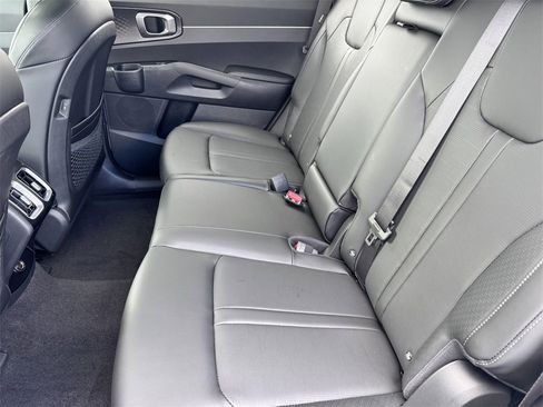 New 2026 Kia Sorento S w/ S Panoramic Sunroof Package image 25