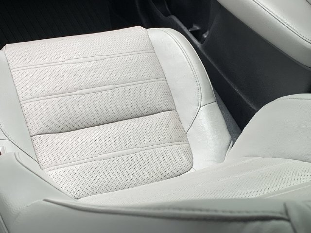 Used 2021 Honda CR-V Touring image 33