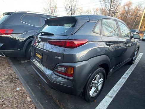Used 2020 Hyundai Kona SE image 5