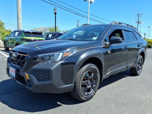 Certified 2024 Subaru Outback Wilderness AWD/4WD image 5