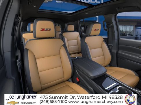 New 2027 Chevrolet Traverse Z71 w/ Enhanced Driving Package AWD/4WD image 18