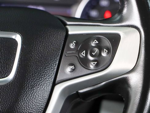 Used 2023 GMC Terrain SLT image 14