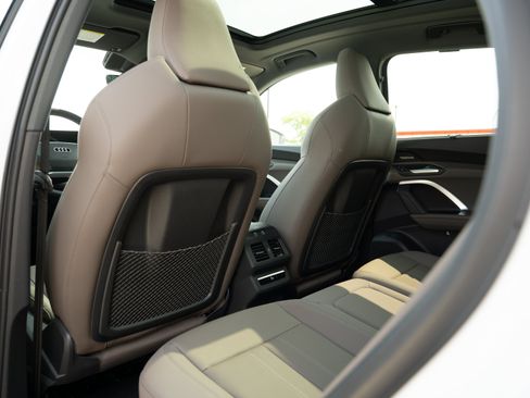 Certified 2025 Audi Q5 Premium w/ Premium Plus AWD/4WD image 22