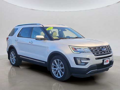 Used 2017 Ford Explorer Limited w/ Equipment Group 303A image 29