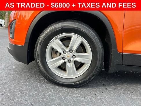 Used 2016 Chevrolet Trax LT w/ LT Convenience Package FWD image 9