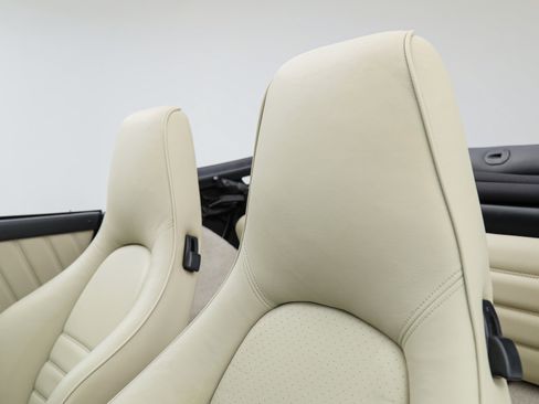 Used 1989 Porsche 911 Turbo RWD image 55