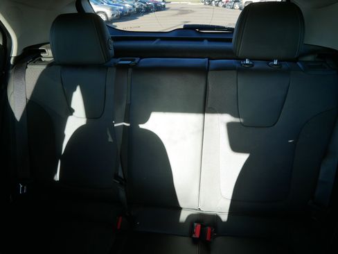 Used 2023 Buick Encore GX Preferred w/ Cold Weather Comfort Package image 13